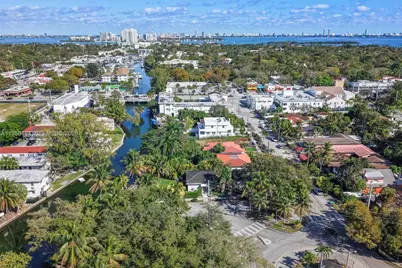 7715 NE 5th Ave, Miami, FL 33138 - Photo 18