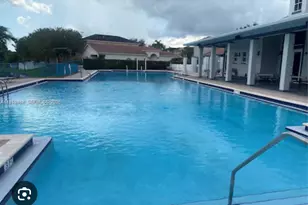 4176 NE 9th St, Homestead, FL 33033 - Photo 32