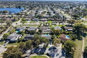 9710 NW 10th St, Pembroke Pines, FL 33024 - Photo 32