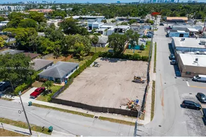 3250 NE 3rd Ave, Oakland Park, FL 33334 - Photo 8