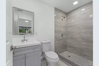 14545 Garden Dr, Miami, FL 33168 - Photo 12