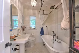 110 N 16th Ave, Hollywood, FL 33020 - Photo 14