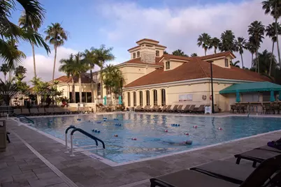 4780 NW 102nd Ave #103-11, Doral, FL 33178 - Photo 18