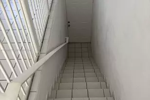 613 NE 5th St, Florida City, FL 33034 - Photo 6