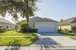 2673 Emerald Dr, Kissimmee, FL 34747 - Photo 2