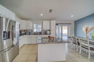 1918 SE 5th Ct, Cape Coral, FL 33990 - Photo 14