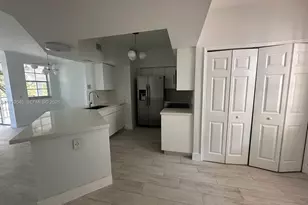 3245 NE 184th St, Aventura, FL 33160 - Photo 2
