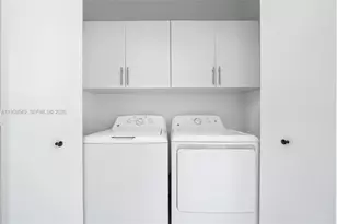 480 NE 31st St, Miami, FL 33137 - Photo 36