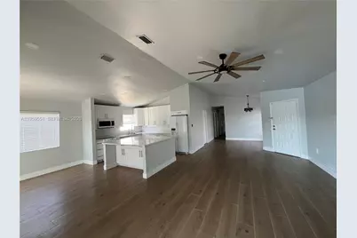 [Address not provided], Miami, FL 33193 - Photo 2