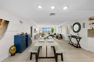 3850 Oaks Clubhouse Dr, Pompano Beach, FL 33069 - Photo 12