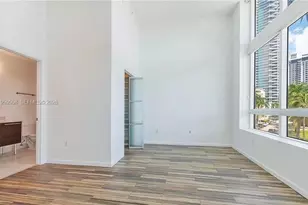1900 N Bayshore Dr, Miami, FL 33132 - Photo 10