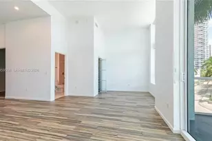 1900 N Bayshore Dr, Miami, FL 33132 - Photo 8