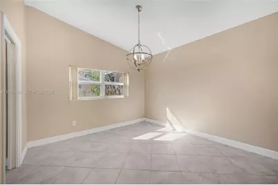 1745 N Goldeneye Ln, Homestead, FL 33035 - Photo 8