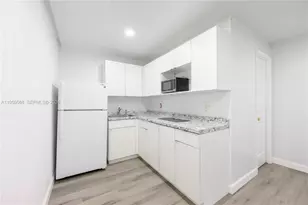 3217 NW 202nd Ln, Miami Gardens, FL 33056 - Photo 4