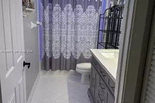 1471 NW 159th Ave, Pembroke Pines, FL 33028 - Photo 20