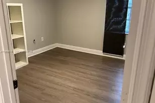 1471 NW 159th Ave, Pembroke Pines, FL 33028 - Photo 22