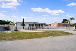 360 W 55th St, Hialeah, FL 33012 - Photo 2