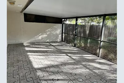 1540 NW 98th Ter, Pembroke Pines, FL 33024 - Photo 30