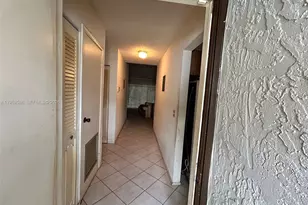 1540 NW 98th Terrace, Pembroke Pines, FL 33024 - Photo 12