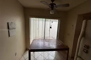 1540 NW 98th Terrace, Pembroke Pines, FL 33024 - Photo 20