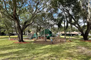 1540 NW 98th Terrace, Pembroke Pines, FL 33024 - Photo 50