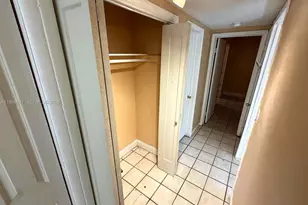 14407 NE 5th Ave, Miami, FL 33161 - Photo 8