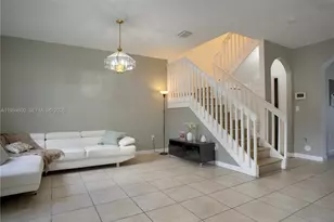 8915 W 35th Ave, Hialeah, FL 33018 - Photo 4