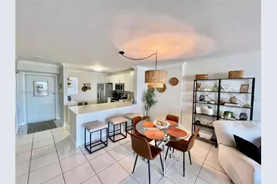 4800 Bayview Dr #505, Fort Lauderdale, FL 33308 - Photo 2