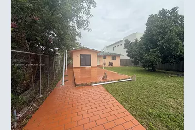 3050 SW 26th St, Miami, FL 33133 - Photo 10