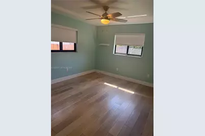 3050 SW 26th St, Miami, FL 33133 - Photo 12