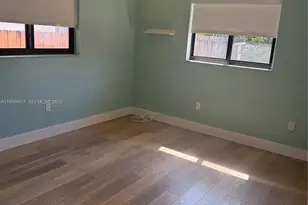 3050 SW 26th St, Miami, FL 33133 - Photo 12