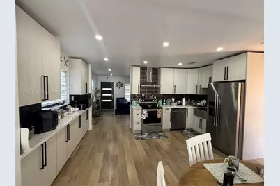 3050 SW 26th St, Miami, FL 33133 - Photo 4