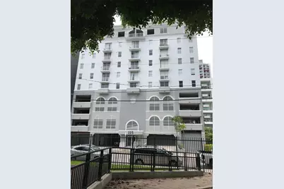 115 SW 11 St #802, Miami, FL 33130 - Photo 4