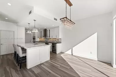 3110 NE 210th Ter, Aventura, FL 33180 - Photo 4