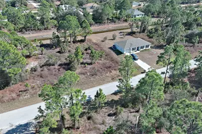 943 Foxdale Ave, Lehigh Acres, FL 33974 - Photo 14