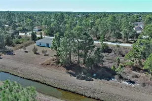 943 Foxdale Ave, Lehigh Acres, FL 33974 - Photo 38