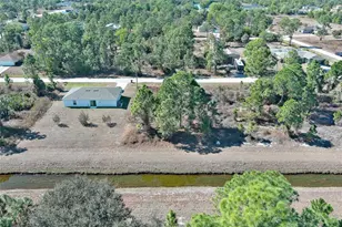 943 Foxdale Ave, Lehigh Acres, FL 33974 - Photo 32