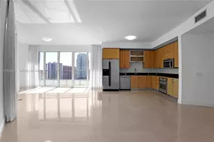 60 SW 13th St, Miami, FL 33130 - Photo 2