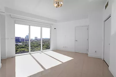 60 SW 13th St #1700, Miami, FL 33130 - Photo 6