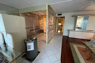 2083 Exeter E, Boca Raton, FL 33434 - Photo 6