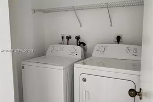 866 Golden Cane Dr, Weston, FL 33327 - Photo 22