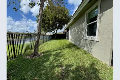 4830 Foxtail Palm Ct, Greenacres, FL 33463 - Photo 68