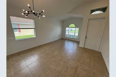 4830 Foxtail Palm Ct, Greenacres, FL 33463 - Photo 10