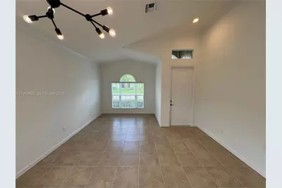 4830 Foxtail Palm Ct, Greenacres, FL 33463 - Photo 8