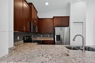 4830 Foxtail Palm Ct, Greenacres, FL 33463 - Photo 4