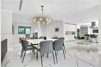 4363 Nautilus Dr, Miami Beach, FL 33140 - Photo 1