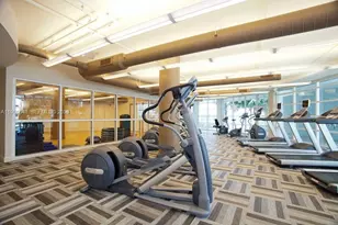 253 NE 2nd St, Miami, FL 33132 - Photo 14