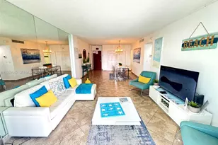 3901 S Ocean Dr, Hollywood, FL 33019 - Photo 2