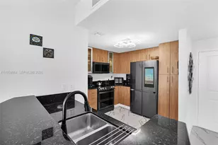 7910 Harbor Island Dr, North Bay Village, FL 33141 - Photo 58