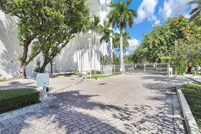7910 Harbor Island Dr #1103, North Bay Village, FL 33141 - Photo 12